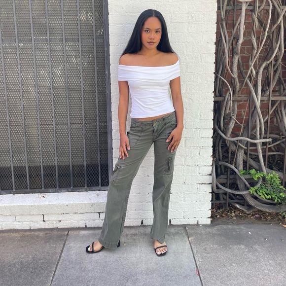Free People Pants - Y2k ellemeno green low waist cargo pants / sz 26 / 31x32